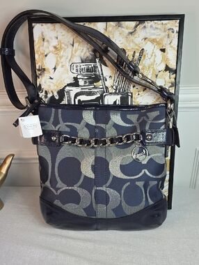 Coach F19820 Moto Optic Metallic Chain Navy Signature Jacquard Shoulder Bag